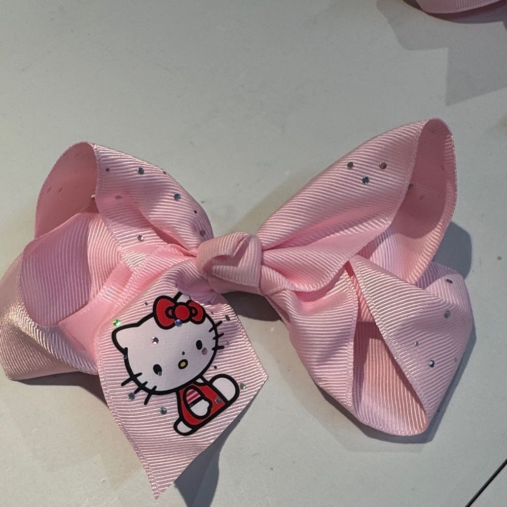 1006-Light Pink Hello Kitty Hair Bow Alligator Clip‎